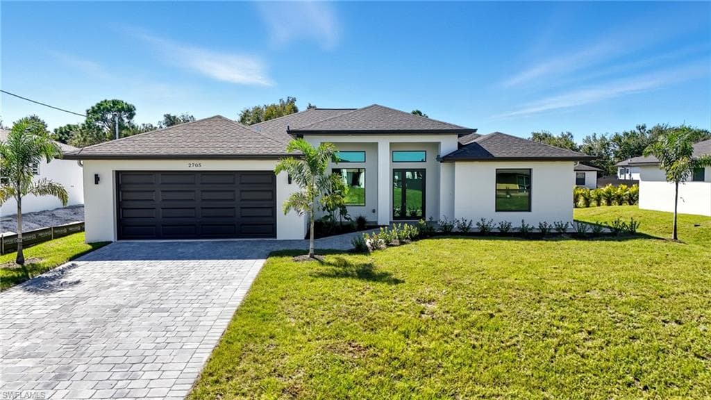 2705 34th ST SW LEHIGH ACRES, FL 33976