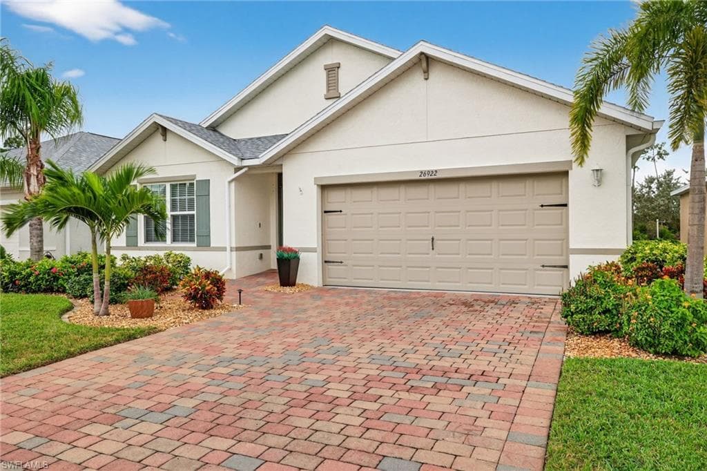 26922 Wildwood Pines LN BONITA SPRINGS, FL 34135