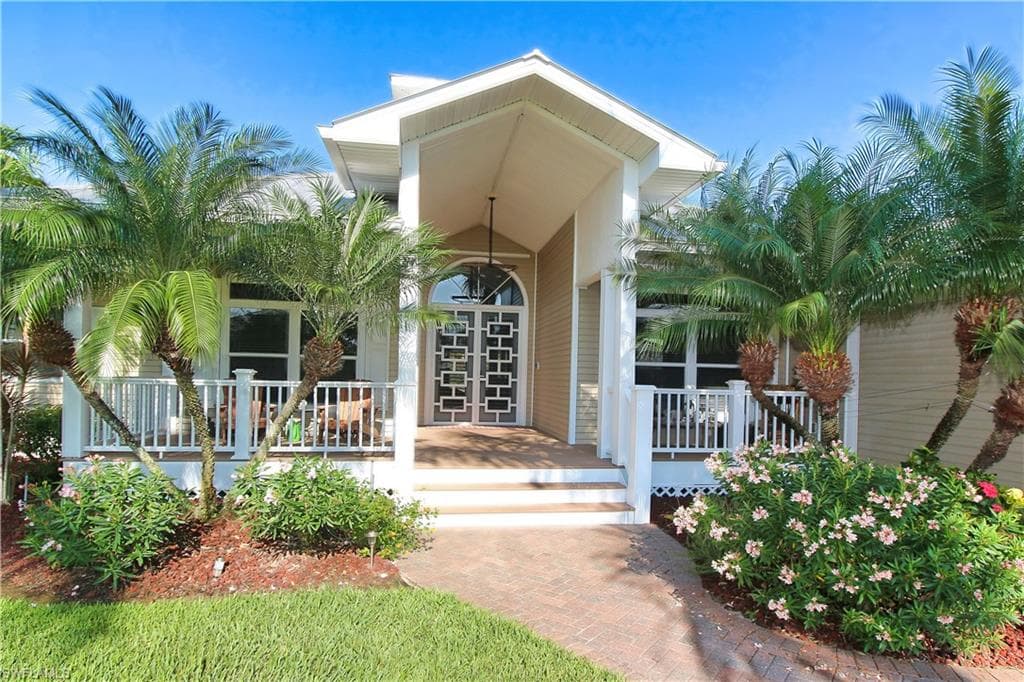 15777 Caloosa Creek CIR FORT MYERS, FL 33908