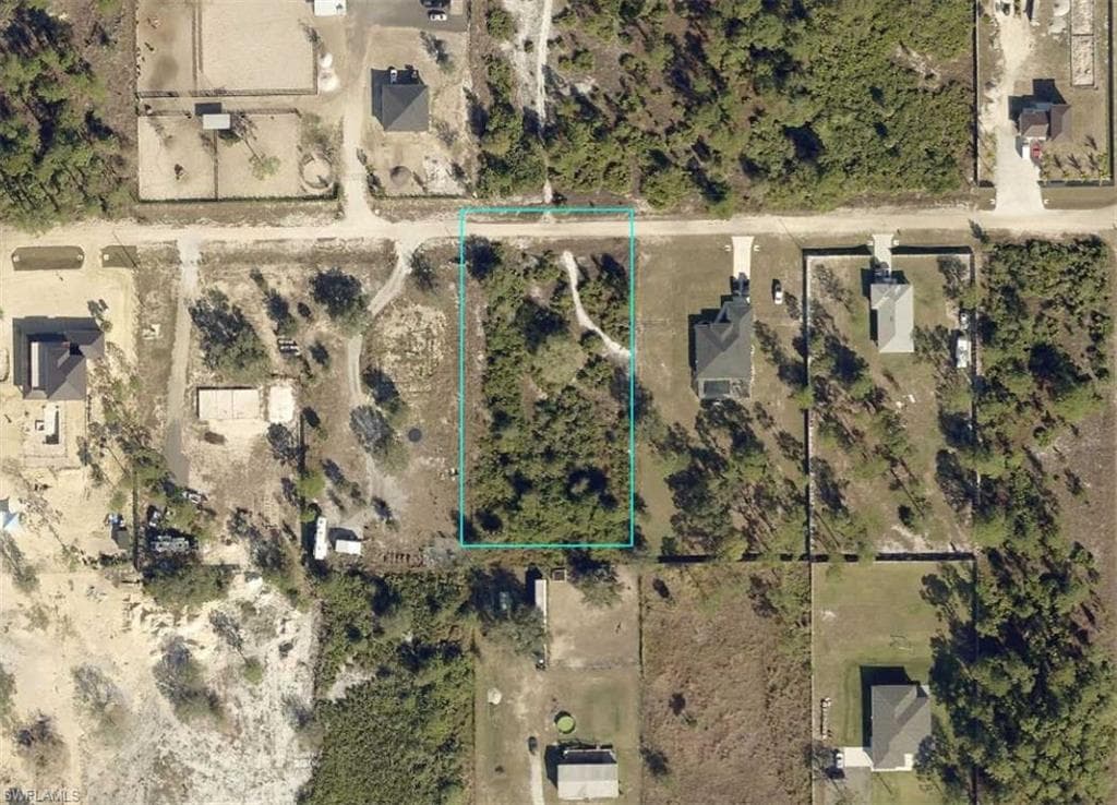 7825 8th TER LABELLE, FL 33935