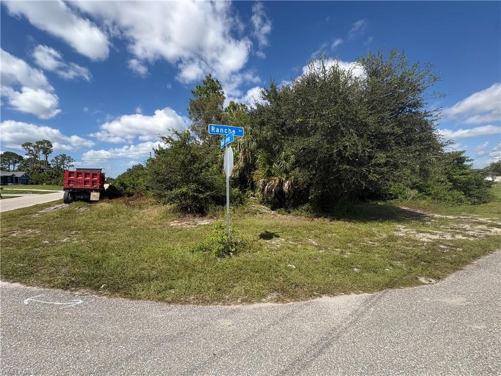 350 Rancho AVE LEHIGH ACRES, FL 33974