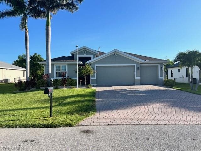 1819 SW 39th TER CAPE CORAL, FL 33914
