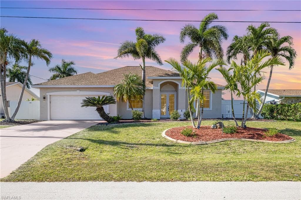 532 W Archer PKWY CAPE CORAL, FL 33904