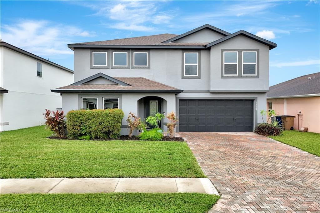 10337 Canal Brook LN LEHIGH ACRES, FL 33936