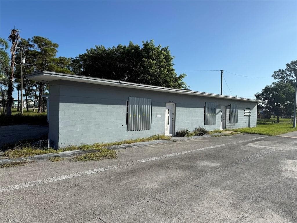 114 Immokalee DR IMMOKALEE, FL 34142
