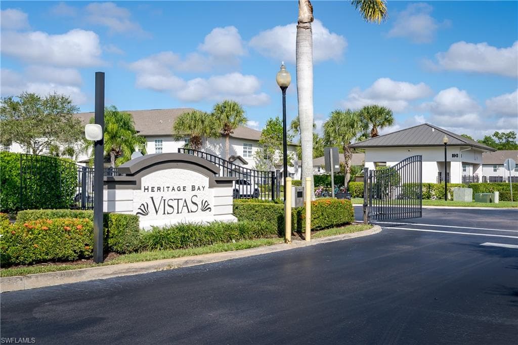 9080 Gervais CIR 504 NAPLES, FL 34120