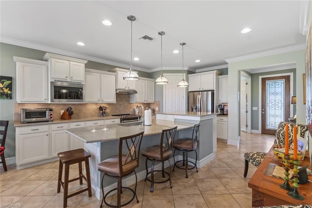 6093 Victory DR AVE MARIA, FL 34142