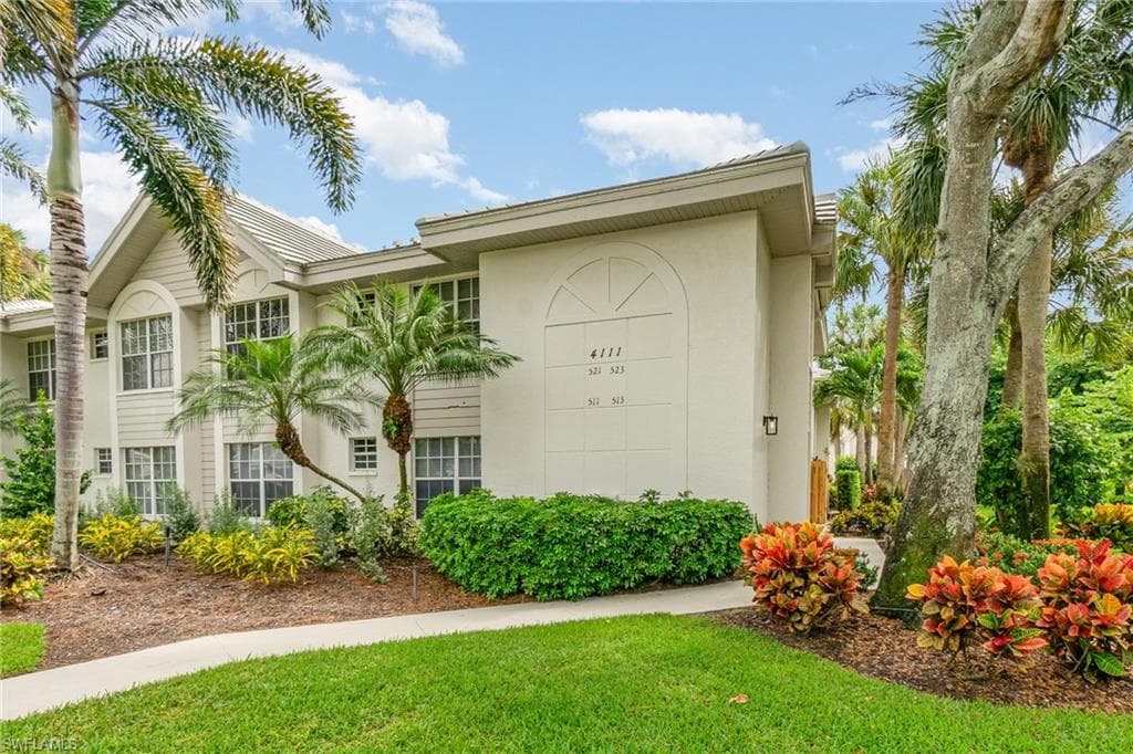 4111 Lake Forest DR 523 BONITA SPRINGS, FL 34134
