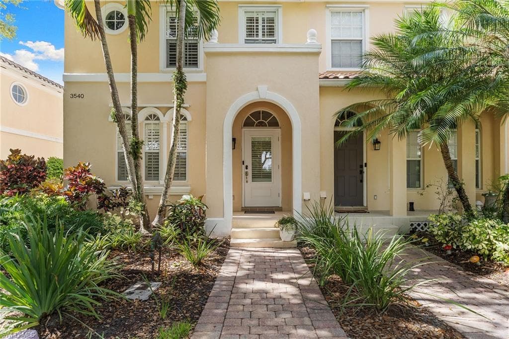 3540 Islandwalk CIR NAPLES, FL 34119