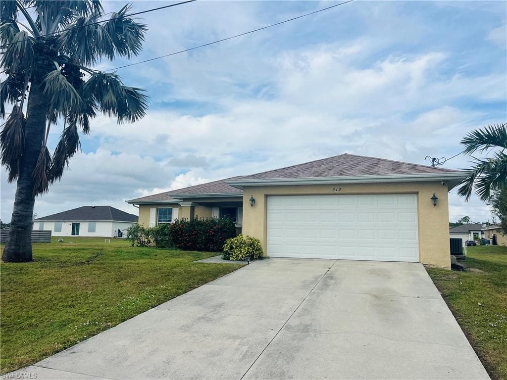 313 NE 30th ST CAPE CORAL, FL 33909