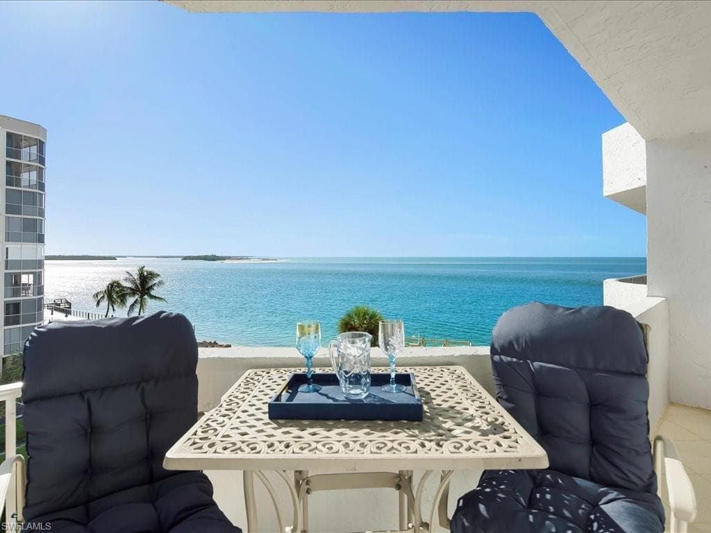 1036 Collier BLVD 302 MARCO ISLAND, FL 34145