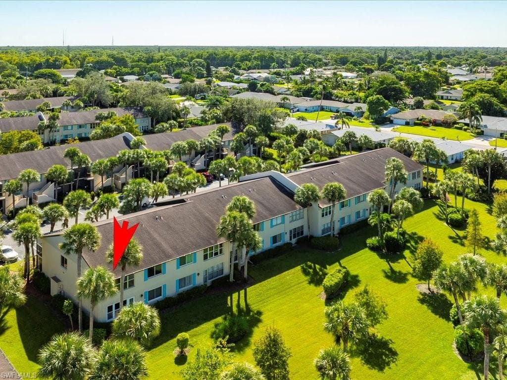 4130 Looking Glass LN 3802 NAPLES, FL 34112