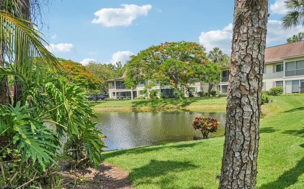 15 Bob O Link CT 15B NAPLES, FL 34105