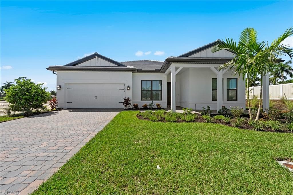 24702 Bright Surf CT BONITA SPRINGS, FL 34135