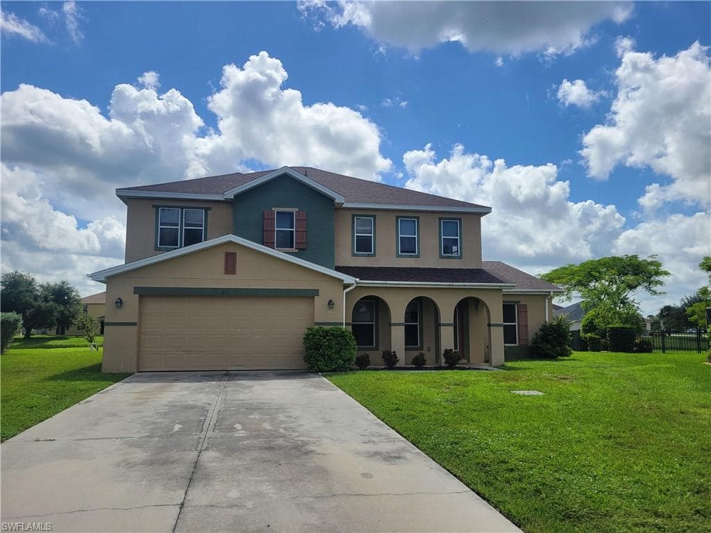 8111 Penta CT LEHIGH ACRES, FL 33972