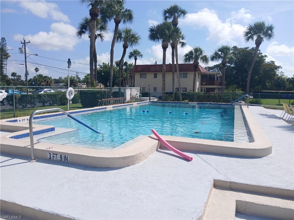 198 Joel BLVD 3 LEHIGH ACRES, FL 33936
