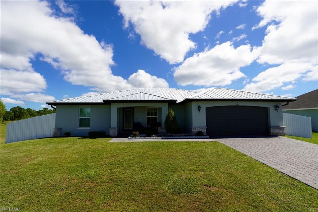 4341 34th PL CAPE CORAL, FL 33993
