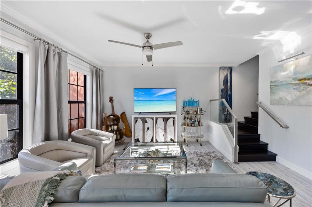 9111 Capistrano ST S 8302 NAPLES, FL 34113
