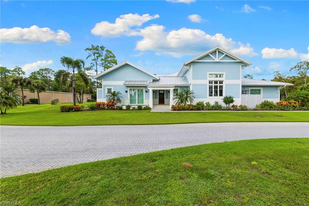 2961 Sanborn AVE NAPLES, FL 34120