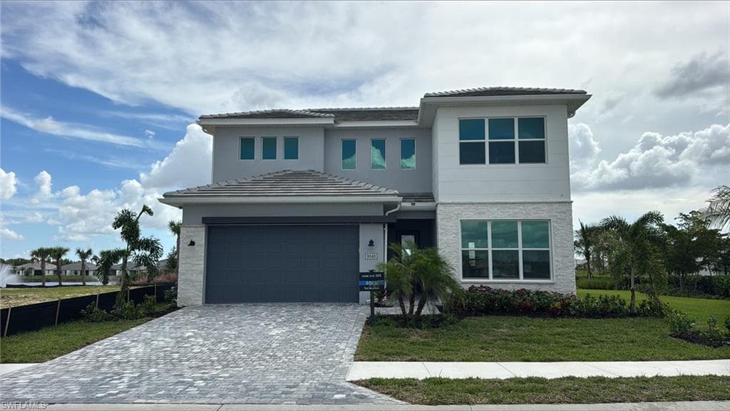 8751 Oceana WAY NAPLES, FL 34114
