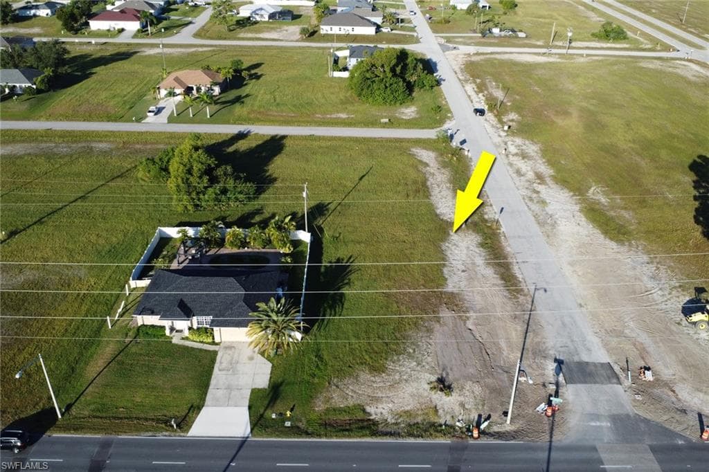 1512 Santa Barbara BLVD N CAPE CORAL, FL 33993