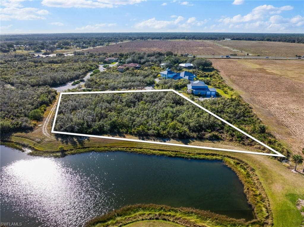 22921 Florida Rosemary LN ALVA, FL 33920