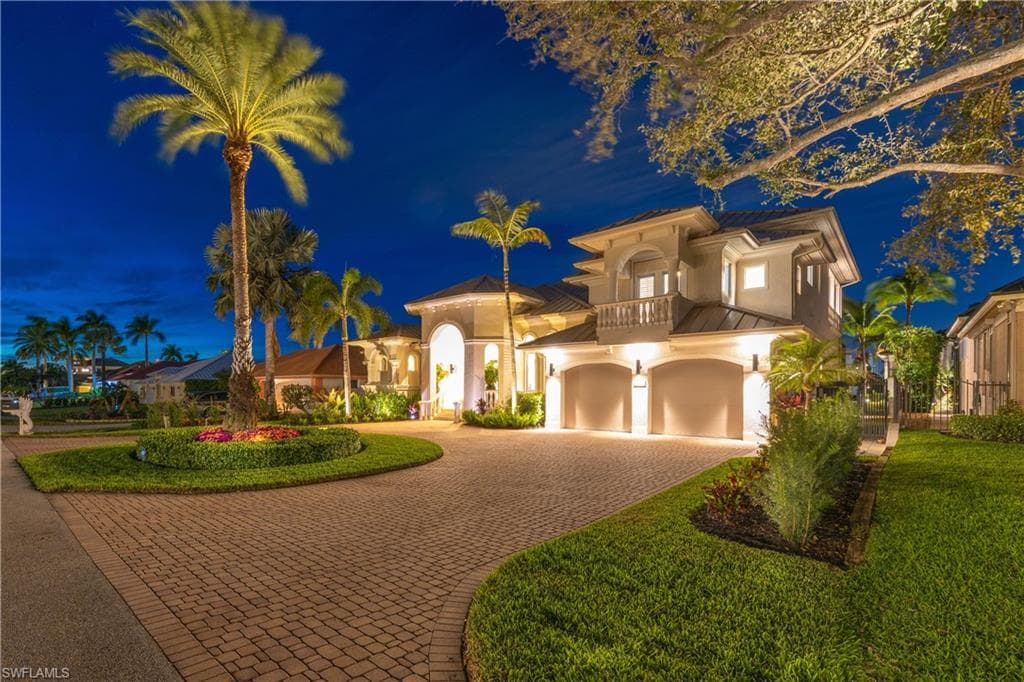 447 Egret AVE NAPLES, FL 34108