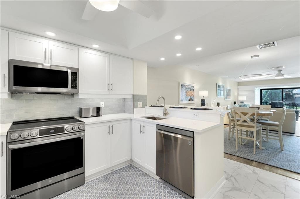 1672 Spoonbill LN B NAPLES, FL 34105