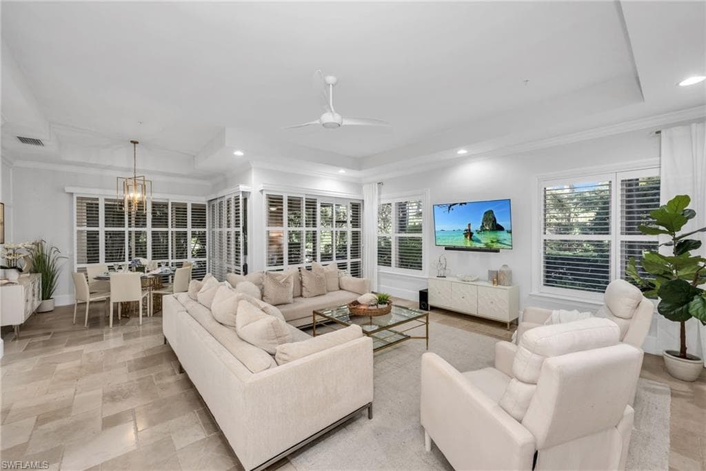 2306 Tradition WAY 102 NAPLES, FL 34105