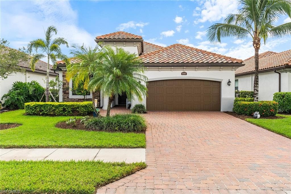 12732 Kinross LN NAPLES, FL 34120