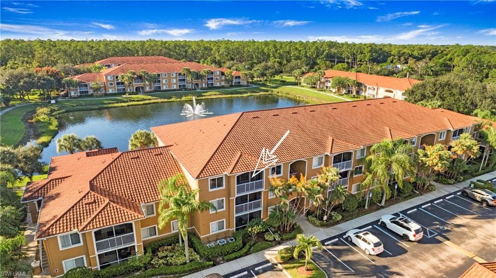 1810 Florida Club CIR 1303 NAPLES, FL 34112