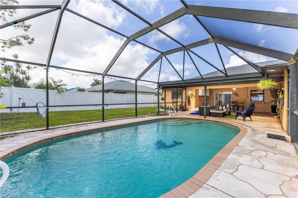 2103 SE 8th AVE CAPE CORAL, FL 33990