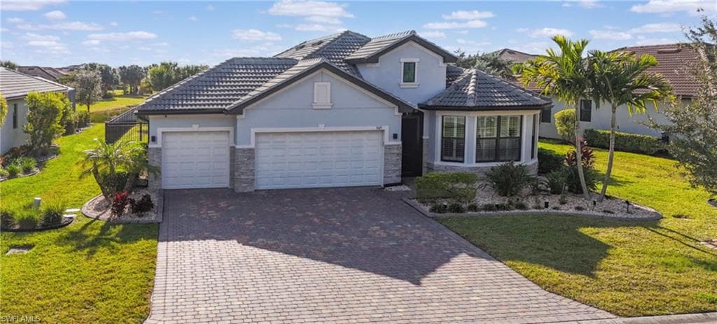 3425 Hampton BLVD ALVA, FL 33920