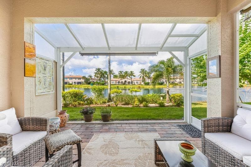 3951 Cherrybrook LOOP FORT MYERS, FL 33966
