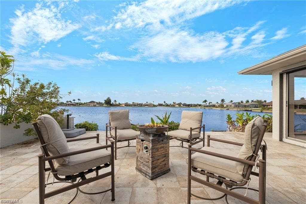 3518 Pelican BLVD CAPE CORAL, FL 33914