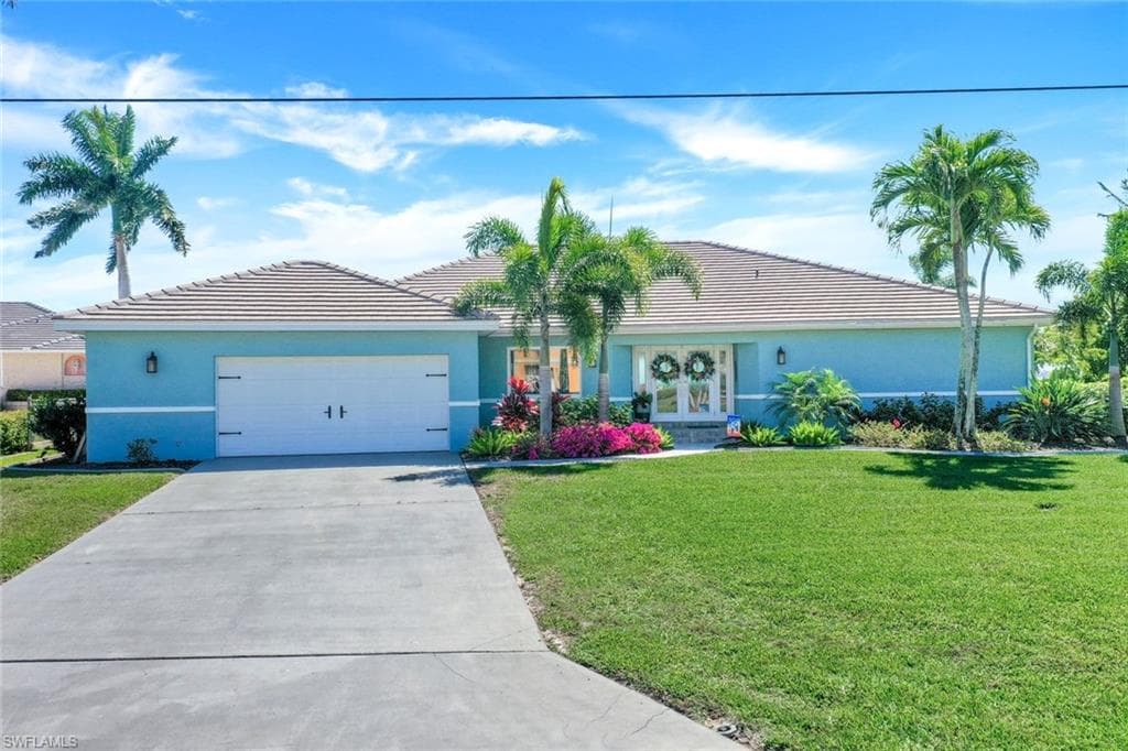 3735 SE 21st PL CAPE CORAL, FL 33904