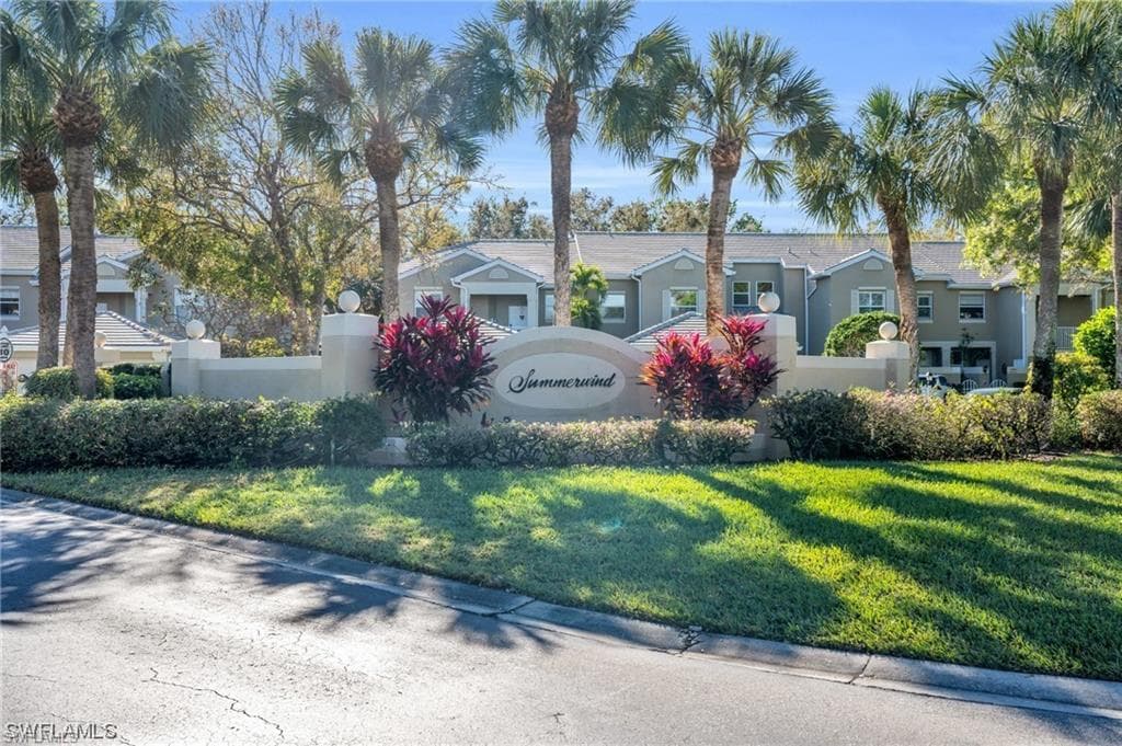 12061 Summergate CIR 204 FORT MYERS, FL 33913