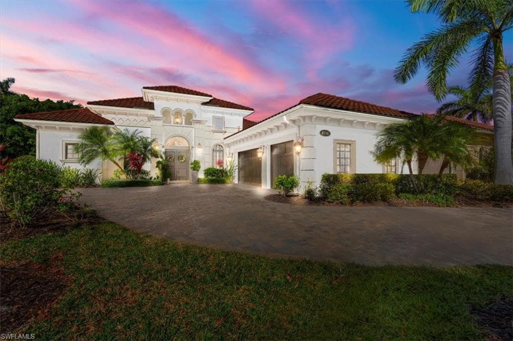 8556 Majorca LN NAPLES, FL 34114