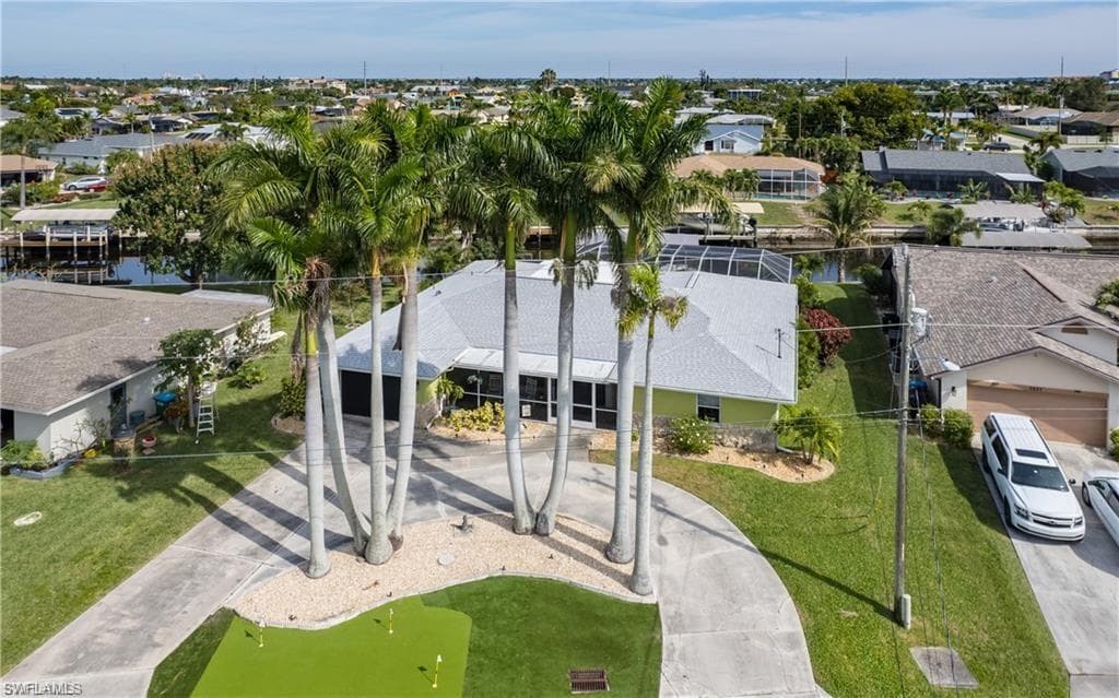 3823 SE 13th AVE CAPE CORAL, FL 33904