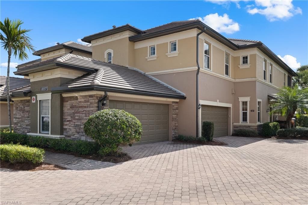 9557 Ironstone TER 202 NAPLES, FL 34120