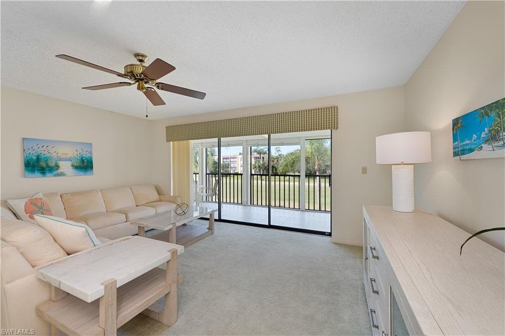 151 Quail Forest BLVD 202 NAPLES, FL 34105