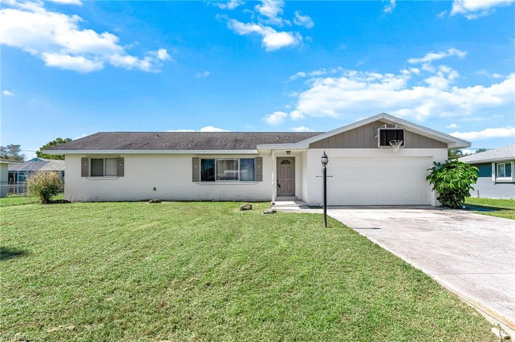2149 Tropic AVE FORT MYERS, FL 33905