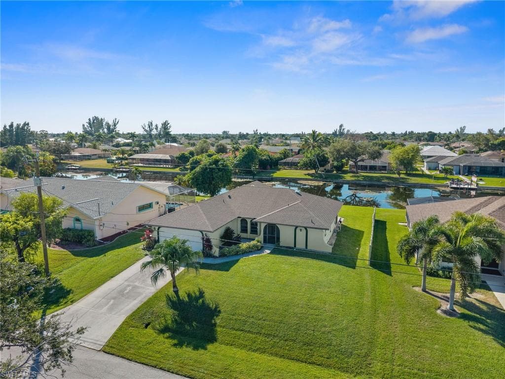 166 SE 20th ST CAPE CORAL, FL 33990
