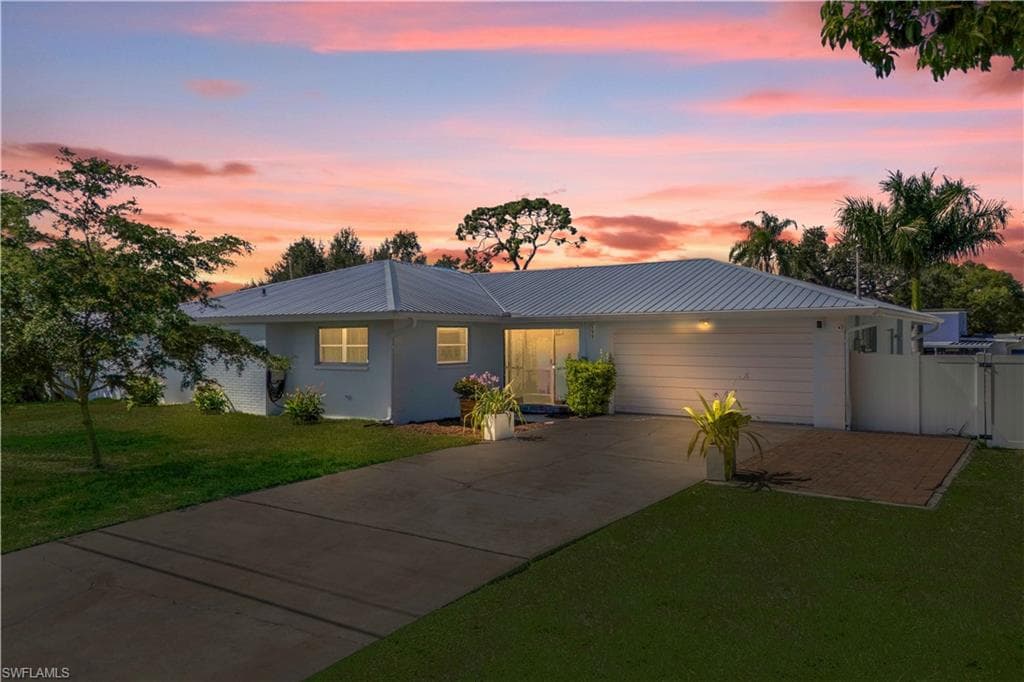 177 Alameda AVE FORT MYERS, FL 33905