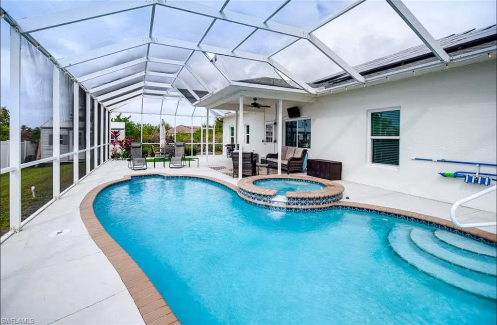 5137 Benton CT LEHIGH ACRES, FL 33971