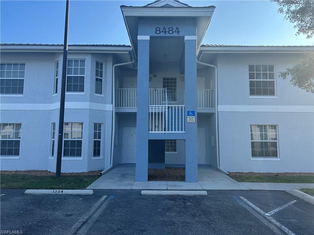 8484 Bernwood Cove LOOP 1302 FORT MYERS, FL 33966