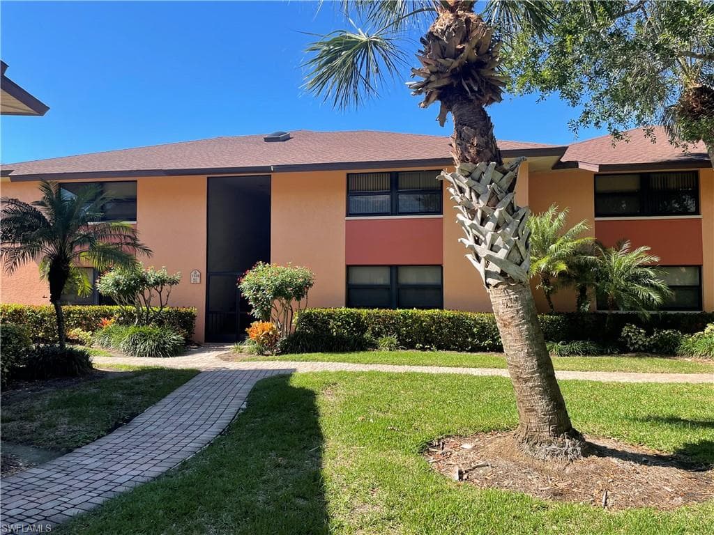 1536 Mainsail DR 7 NAPLES, FL 34114