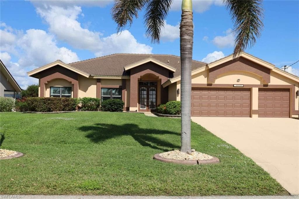 1157 SW 44th ST CAPE CORAL, FL 33914