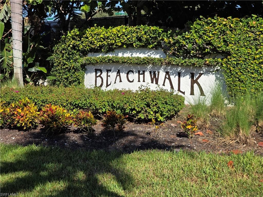 613 Beachwalk CIR J101 NAPLES, FL 34108