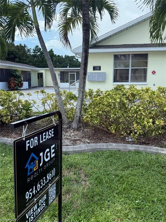 4926 Vincennes CT 5 CAPE CORAL, FL 33904